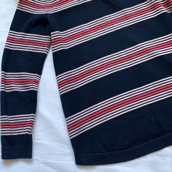 🌟Tommy Hilfiger Stripped Sweater🌟 - Picture 9 of 11